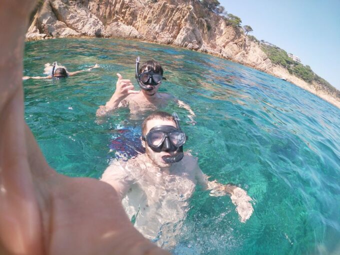 Barcelona: Costa Brava Kayak and Snorkel Tour With Lunch - Inclusions and Exclusions