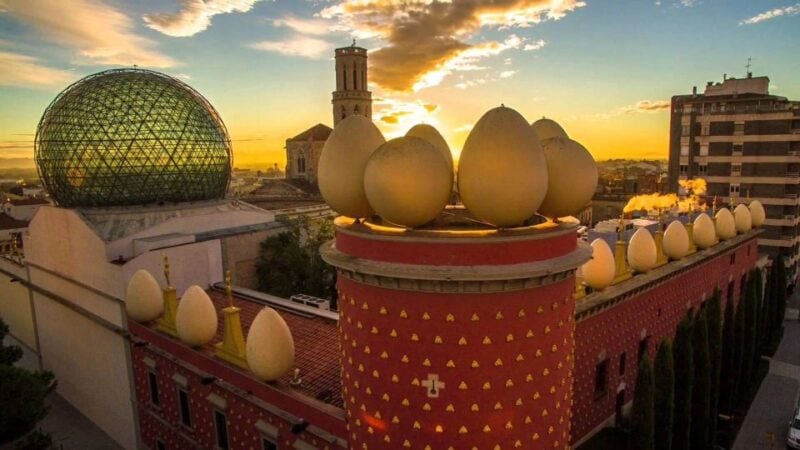Barcelona: Day Trip to the Dalí Theatre-Museum in Figueres - Highlights of the Theatre-Museum