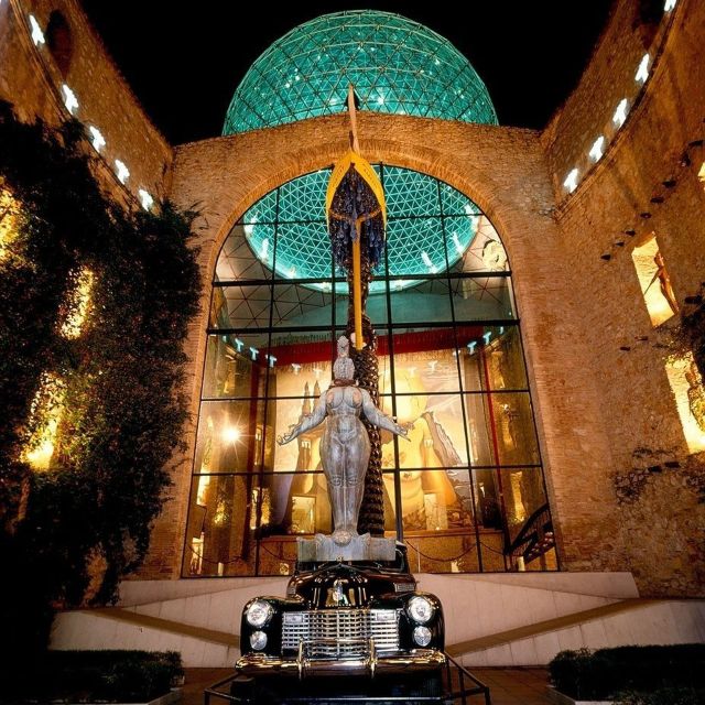 Barcelona: Day Trip to the Dalí Theatre-Museum in Figueres - Guided Tour Details