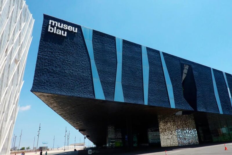 Barcelona: Electric Scooter Tour Along the Promenade and Parks - Booking and Flexibility