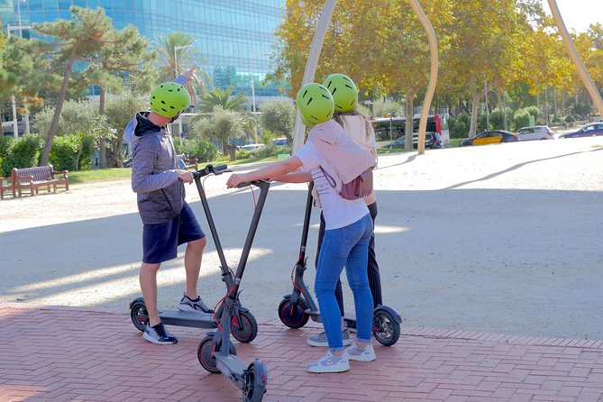 Barcelona Electric Scooter Tour - Safety and Training