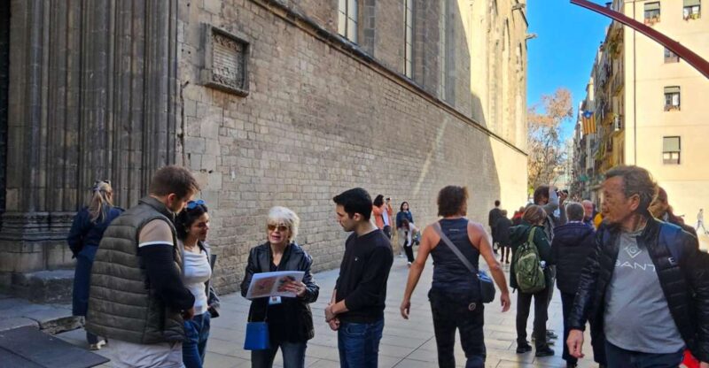 Barcelona: Epic and Medieval Walking Tour - Booking Information