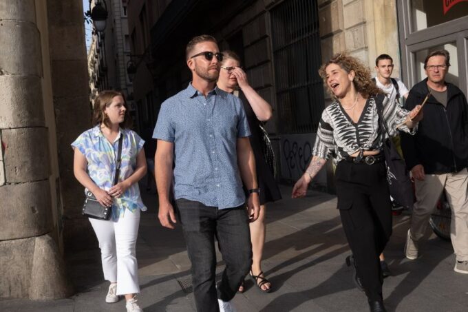 Barcelona: Evening Food and Wine Tasting Tour - Frequently Asked Questions