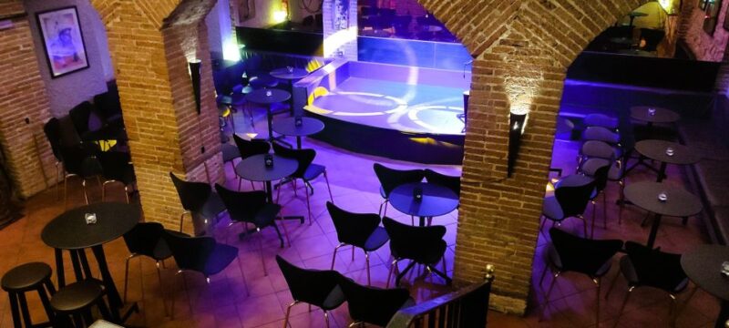 Barcelona: Exclusive Flamenco Show at El Paraigua With Drink - Key Points