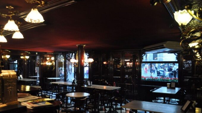 Barcelona: Exclusive Flamenco Show at El Paraigua With Drink - Accessibility