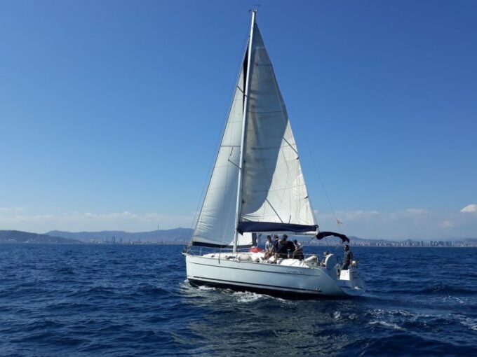 Barcelona: Exclusive Sailing Boat Private Tour - Tour Duration