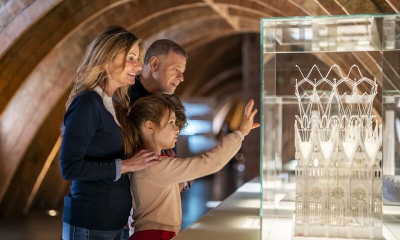Barcelona: Fast Track La Casa Milà Guided Tour - Inclusions and Exclusions