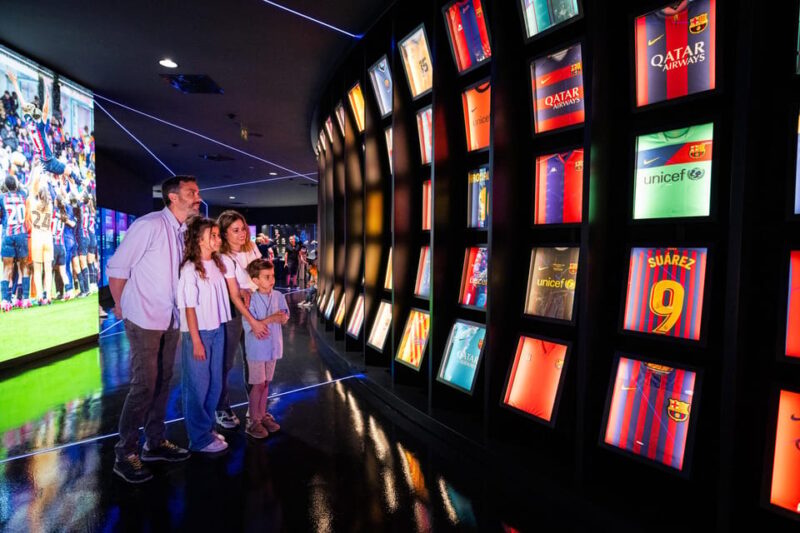 Barcelona: FC Barcelona Museum Ticket & Robokeeper Challenge - Explore the FC Barcelona Museum