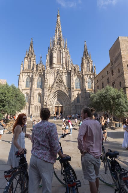 Barcelona First Time: City Bike Tour Highlights With Locals - Engaging With Knowledgeable Guides