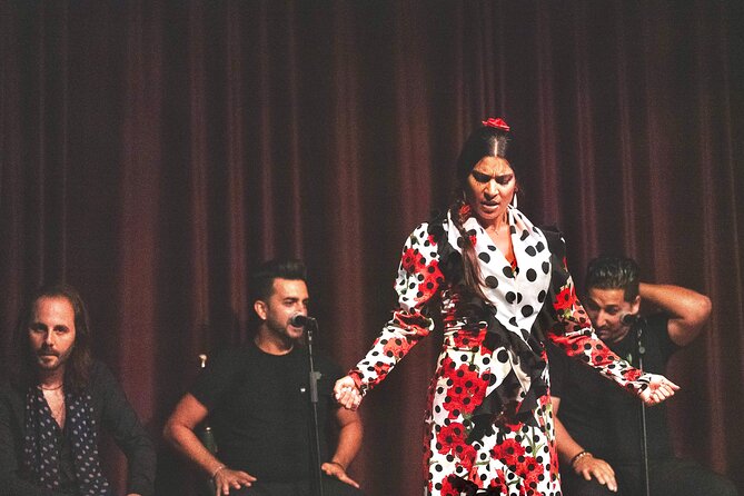 Barcelona Flamenco Show and El Born Art Walking Tour - Meeting Point