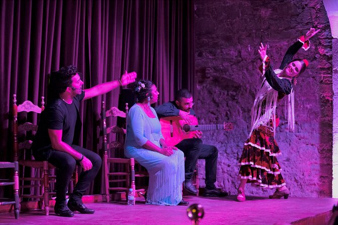 Barcelona Flamenco Show and El Born Art Walking Tour - Pickup and Cancellation