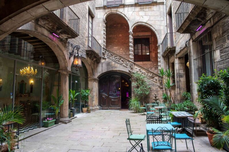 Barcelona: Flamenco Show at Palau Dalmases - Customer Ratings