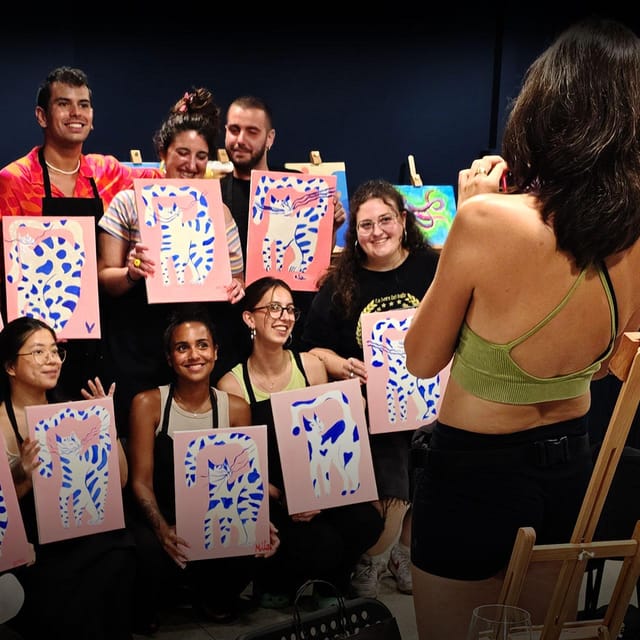 Barcelona: Fluorescent Painting Workshop With Wine and Creativity - No Prior Experience Required