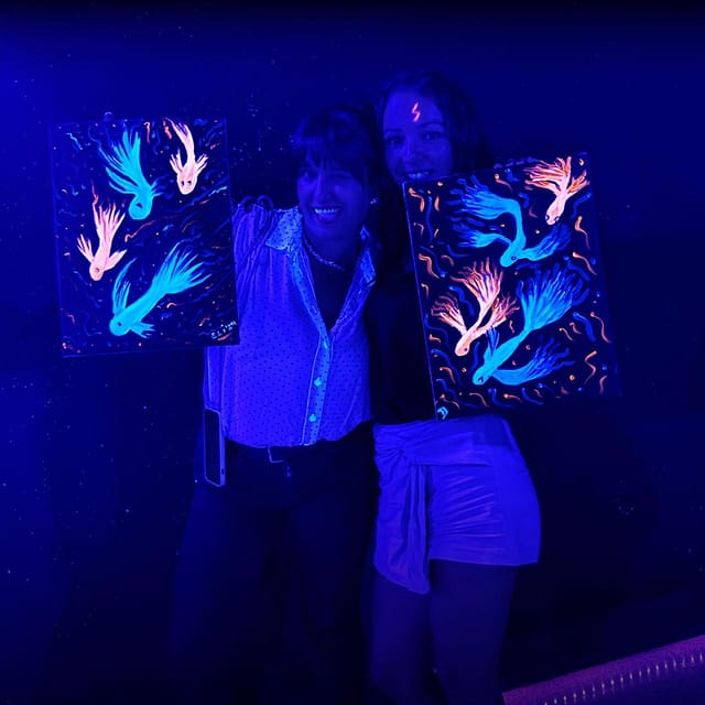 Barcelona: Fluorescent Painting Workshop With Wine and Creativity - Painting Types