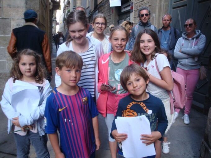 Barcelona for Kids: Dragons, Giants and Kings Tour - Tasting Local Delicacies