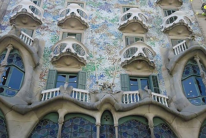 Barcelona : Gaudi & Sagrada Familia Private Tour (Skip The Line Entrance) - Recap
