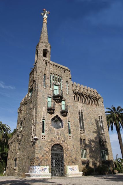 Barcelona: Gaudí's Bellesguard Tower - Transportation and Visitor Feedback