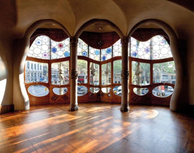 Barcelona: Gaudí's Park Güell and Casa Batlló Private Tour - Frequently Asked Questions