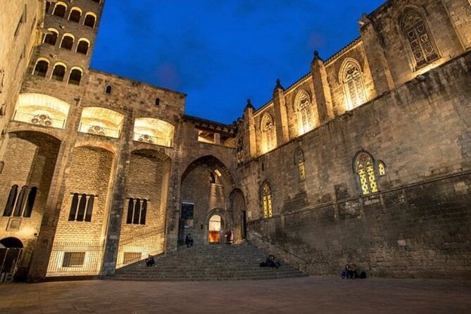 Barcelona Ghosts & Legends Tour - Post-Tour Bar Visit