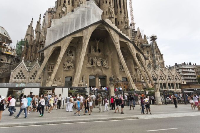 Barcelona: Go City Explorer Pass - Choose 2 to 7 Attractions - Reservation Recommendations