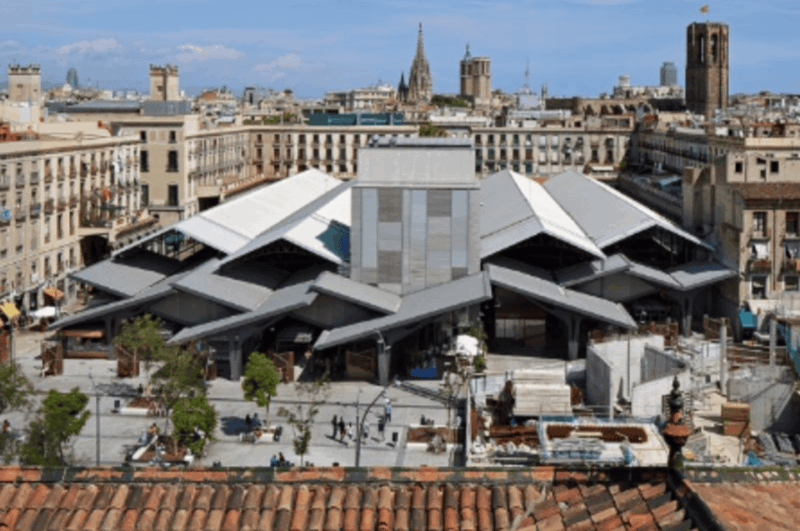 Barcelona: Gothic Quarter and Sagrada Familia Private Tour - Tour Duration and Pricing