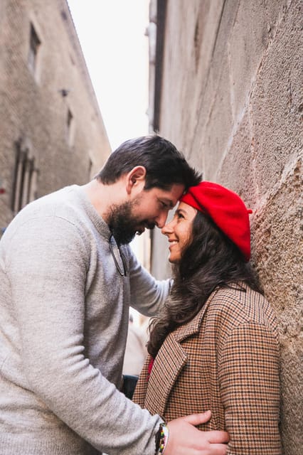 Barcelona: Gothic Quarter Private Photoshoot Experience - Photography Details