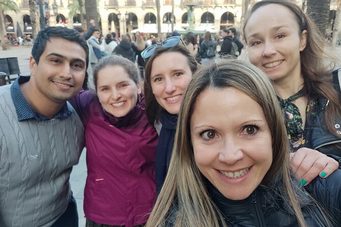 Barcelona Gothic Quarter Scavenger Hunt and City Highlights Walking Tour - Positive Customer Feedback