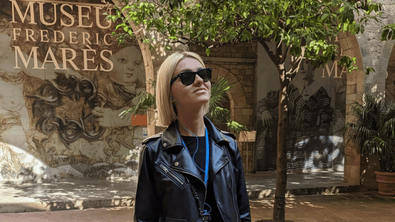 Barcelona: Gothic Quarter Walking Tour - Cultural Insights