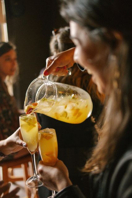 Barcelona: Guided City Pub Crawl With 4 Drinks - Tour Duration and Availability