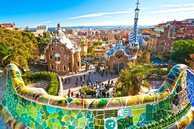 Barcelona Highlights Private Guided Tour With Hotel Pick-Up - La Rambla
