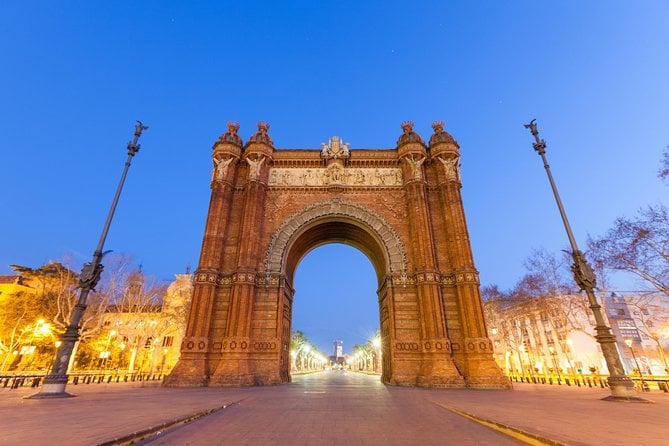 Barcelona Highlights Private Guided Tour With Hotel Pick-Up - Tour Inclusions
