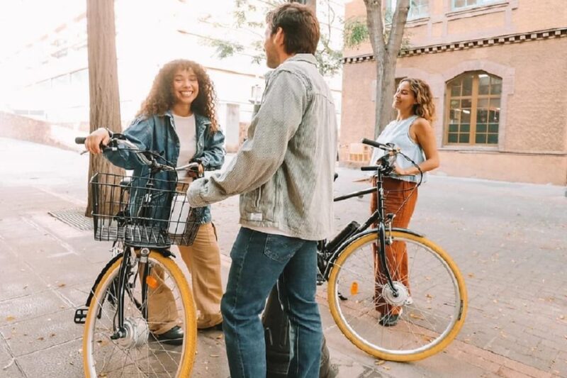 Barcelona: Historic City E-Bike Tour - Experience and Activities