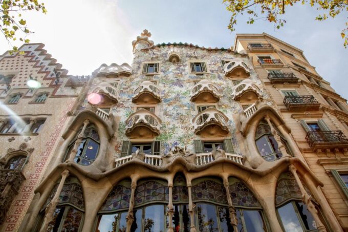 Barcelona Historical 3-Hour Bike Tour - Cancellation Policy
