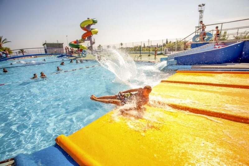 Barcelona: Illa Fantasia Water Park Day Ticket - Transportation and Accessibility