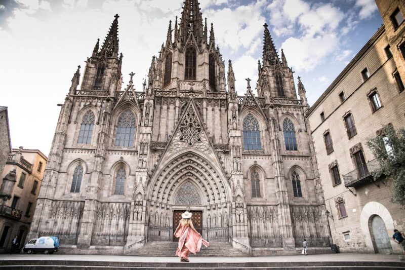 Barcelona: Instagram Tour of the Most Scenic Spots - Excluded From the Tour