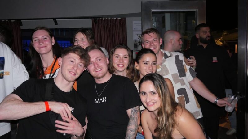 Barcelona: International Party & Bar Crawl With VIP Entry - Highlights and Inclusions