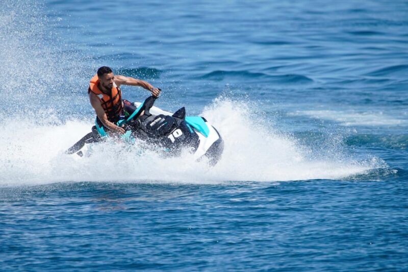 Barcelona: Jet Ski Rental (No License Needed) - Facilities and Accessibility