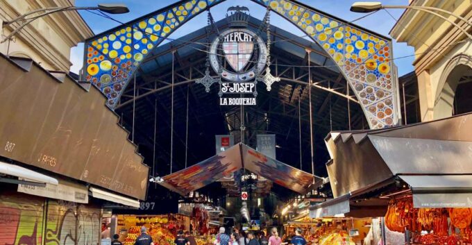 Barcelona: Las Ramblas, La Boquería & Beyond Markets Walk - Visiting the Basilica of Santa Maria Del Mar and the Market of Born