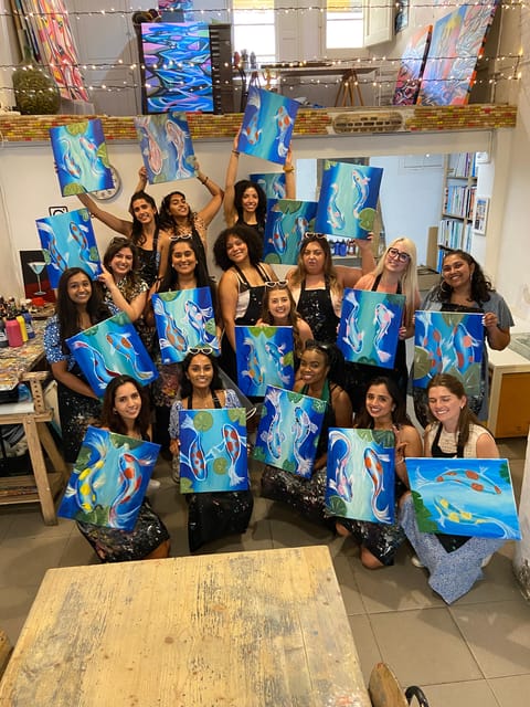 Barcelona: Learn to Paint, Sip Wine, Enjoy Snacks & Music - Getting to the Venue