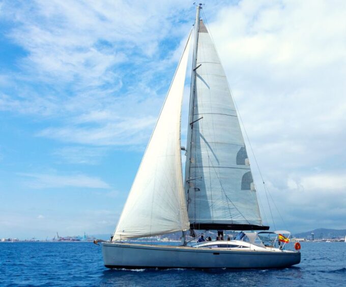 Barcelona: Luxury Yacht Private Sailing Tour - Variety of Duration Options