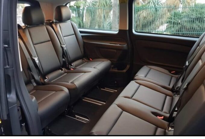 Barcelona: Monserrat Private Transfer - Private Transfer From Barcelona