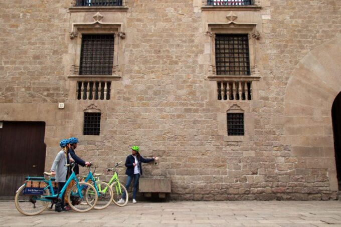 Barcelona: Montjuic Hill E-Bike Tour - Itinerary Subject to Change