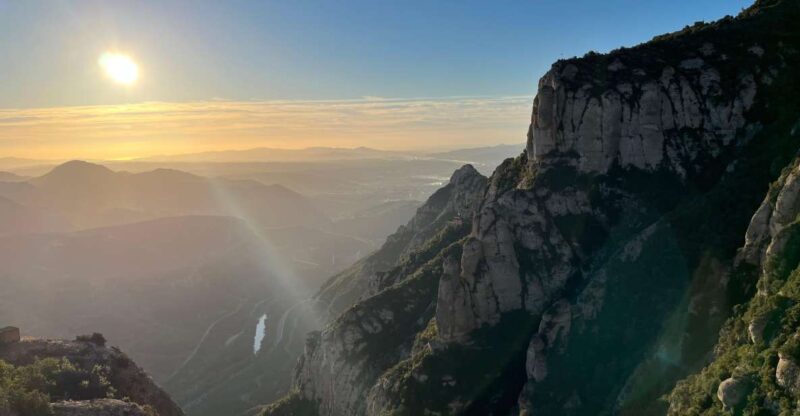 Barcelona: Montserrat Early Morning Tour With Pickup - Included in the Tour