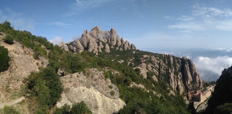 Barcelona: Montserrat Monastery and Natural Park Guided Tour - Optional Food Market Visit