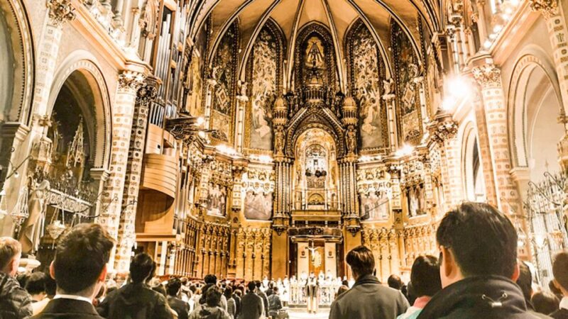 Barcelona: Montserrat Private Trip With Cable Car and Lunch - Picnic Lunch With Panorama