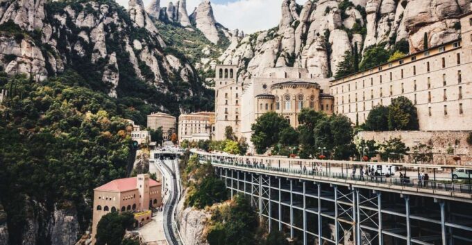 Barcelona: Montserrat Tour With Cog-Wheel & Black Madonna - Liquor Tasting and Exploration
