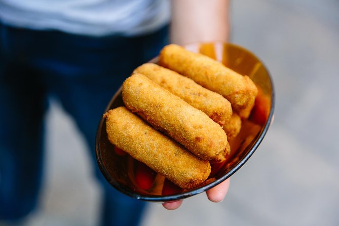 Barcelona Night Tapas Tour With Flamenco Show - Explore Local Tapas