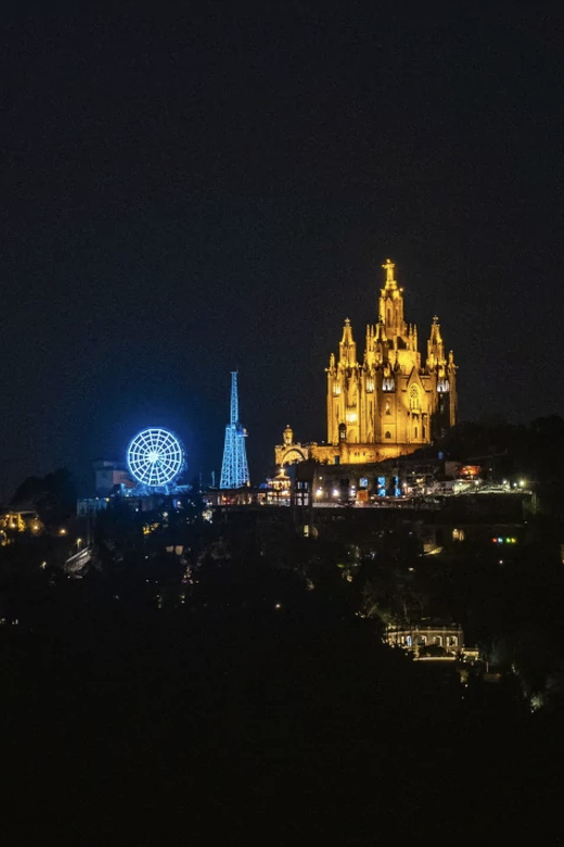 Barcelona: Night Tour to Tibidabo - Activity Highlights