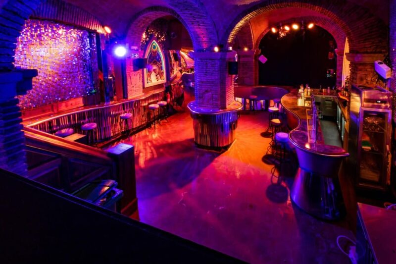 Barcelona Nightlife Secrets: Guided Tour - Customer Reviews and Ratings