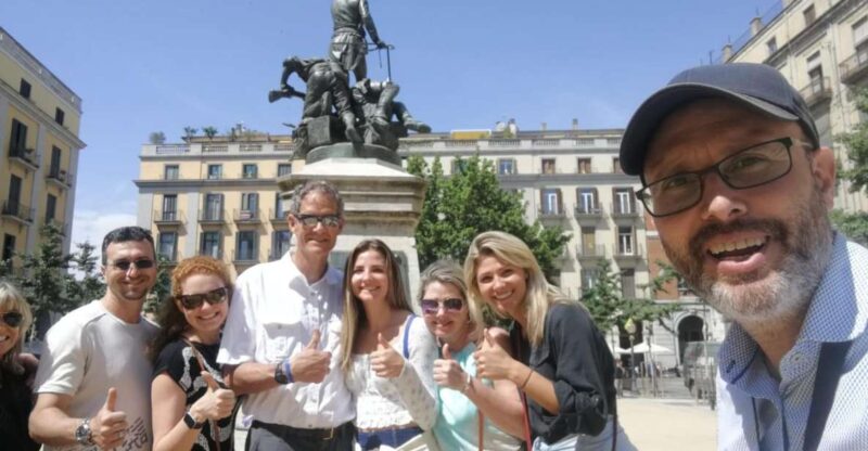 Barcelona: Old Town and Gothic Quarter Walking Tour - Experience and Highlights